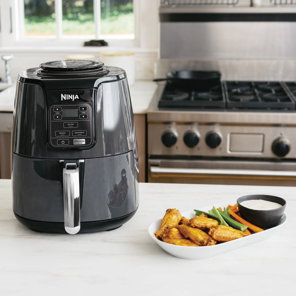 Black 4QT Air Fryer A925571
