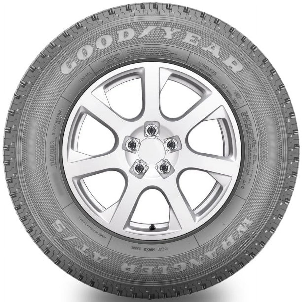 P265/70R17 113S All-Season Light Truck & SUV Tire J709518