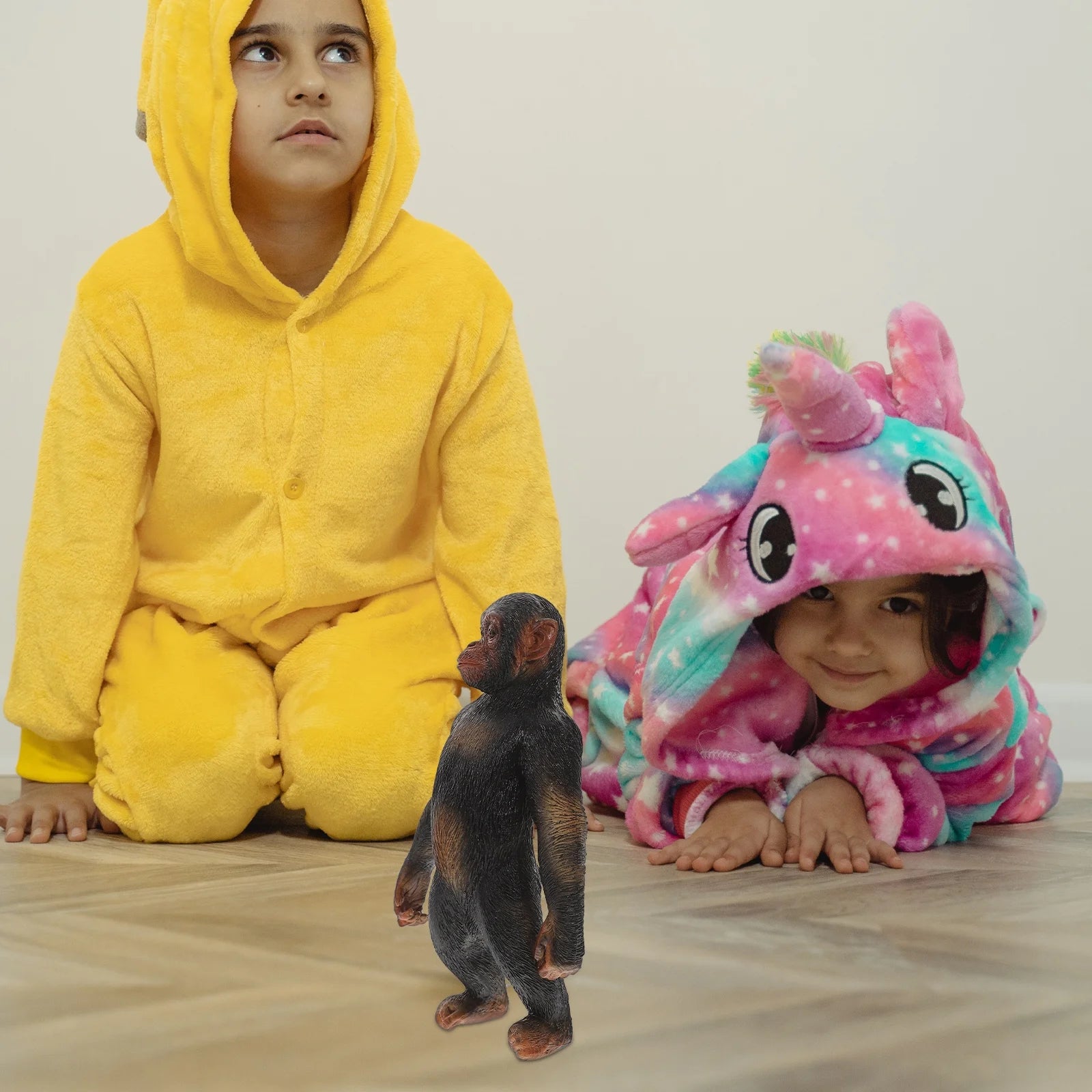 Mini Gorilla Decor Animal Figurine Plastic Toy T160873