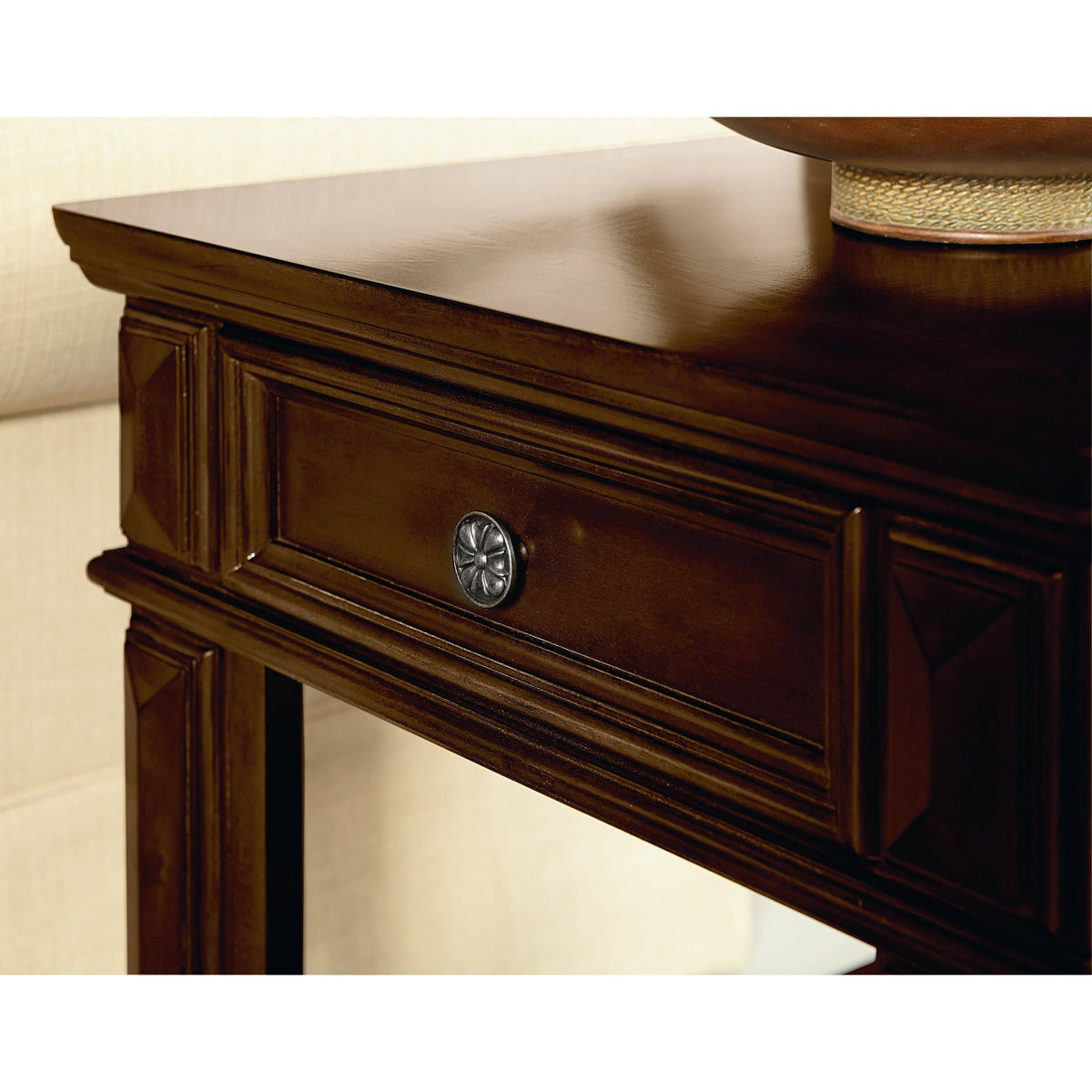 Charleston End Table G725584