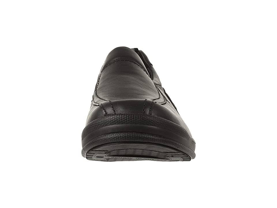 Black 13 Wide Cruise Shoes Q72279