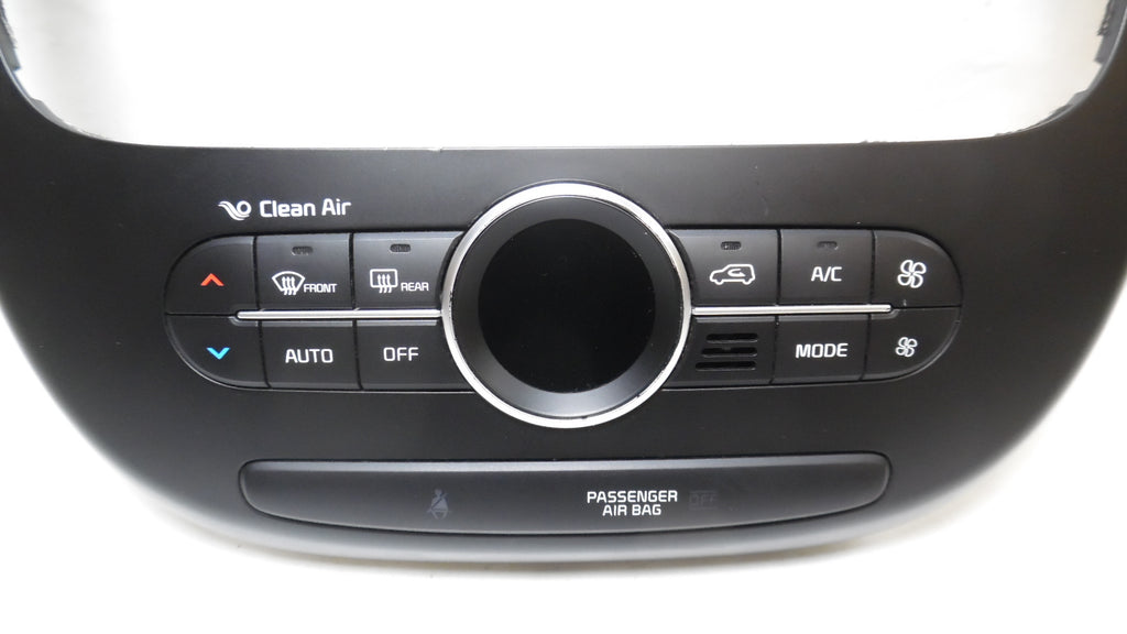 Pre-Owned Kia Soul Auto Climate AC Heater Temperature Control OEM L961344