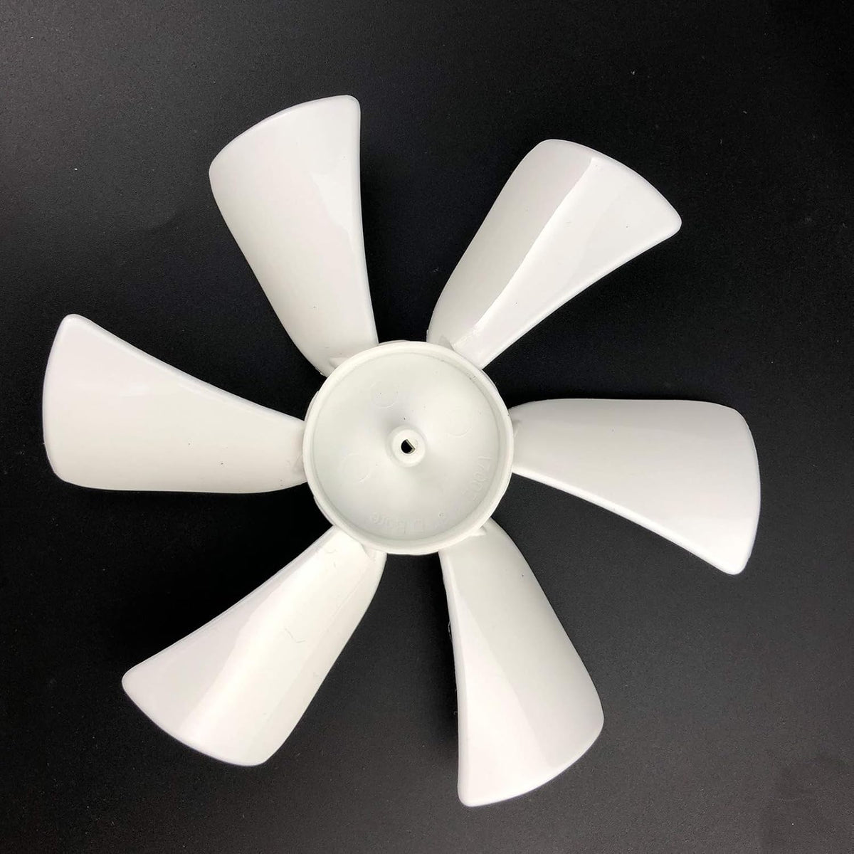 White Lid RV Roof Vent with 12V Vent Fan F726775