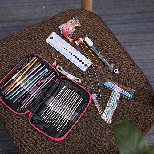 9 Ergonomic Crochet Hooks Set with Case D681