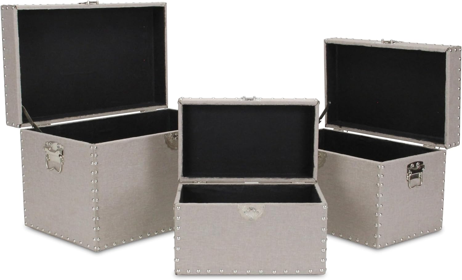 Tan Wooden Trunk Set R376