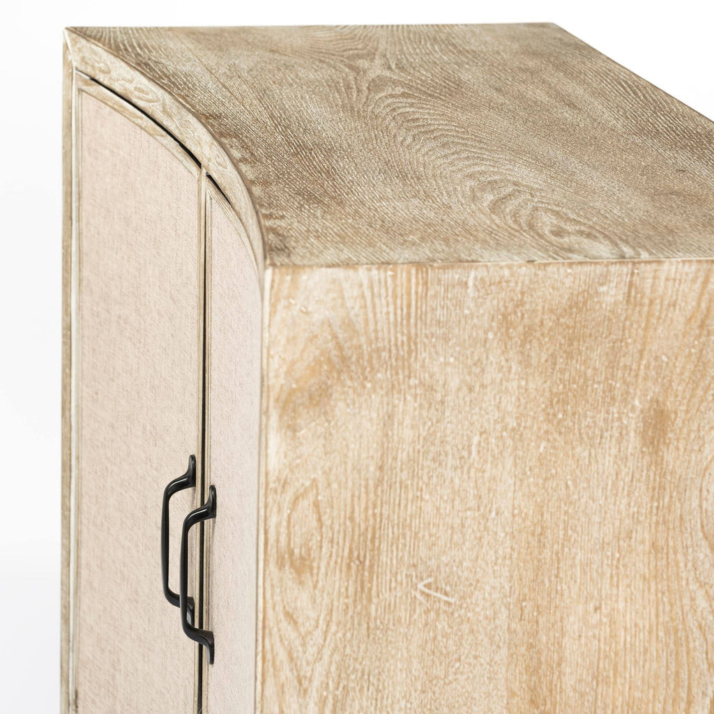 Cabinet Q6911