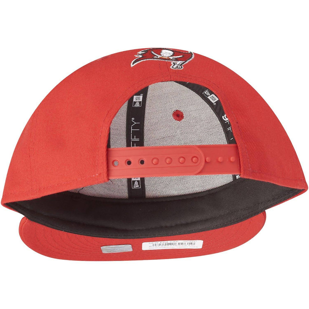 Red Snapback Cap R5064