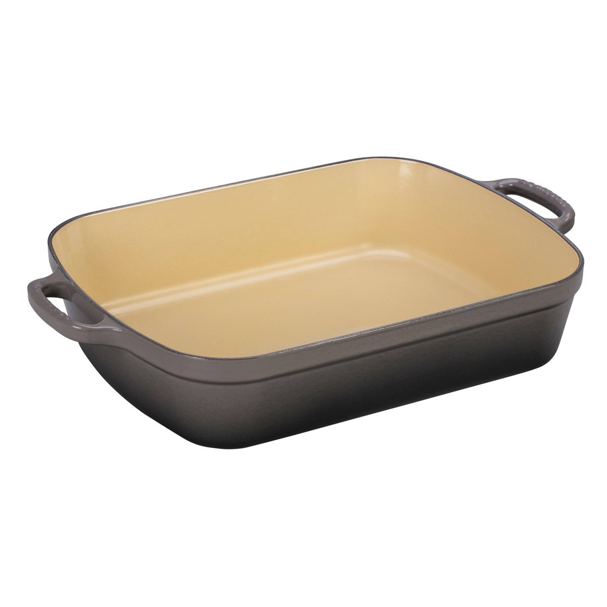 5.25-Quart Cast Iron Rectangular Roaster L678