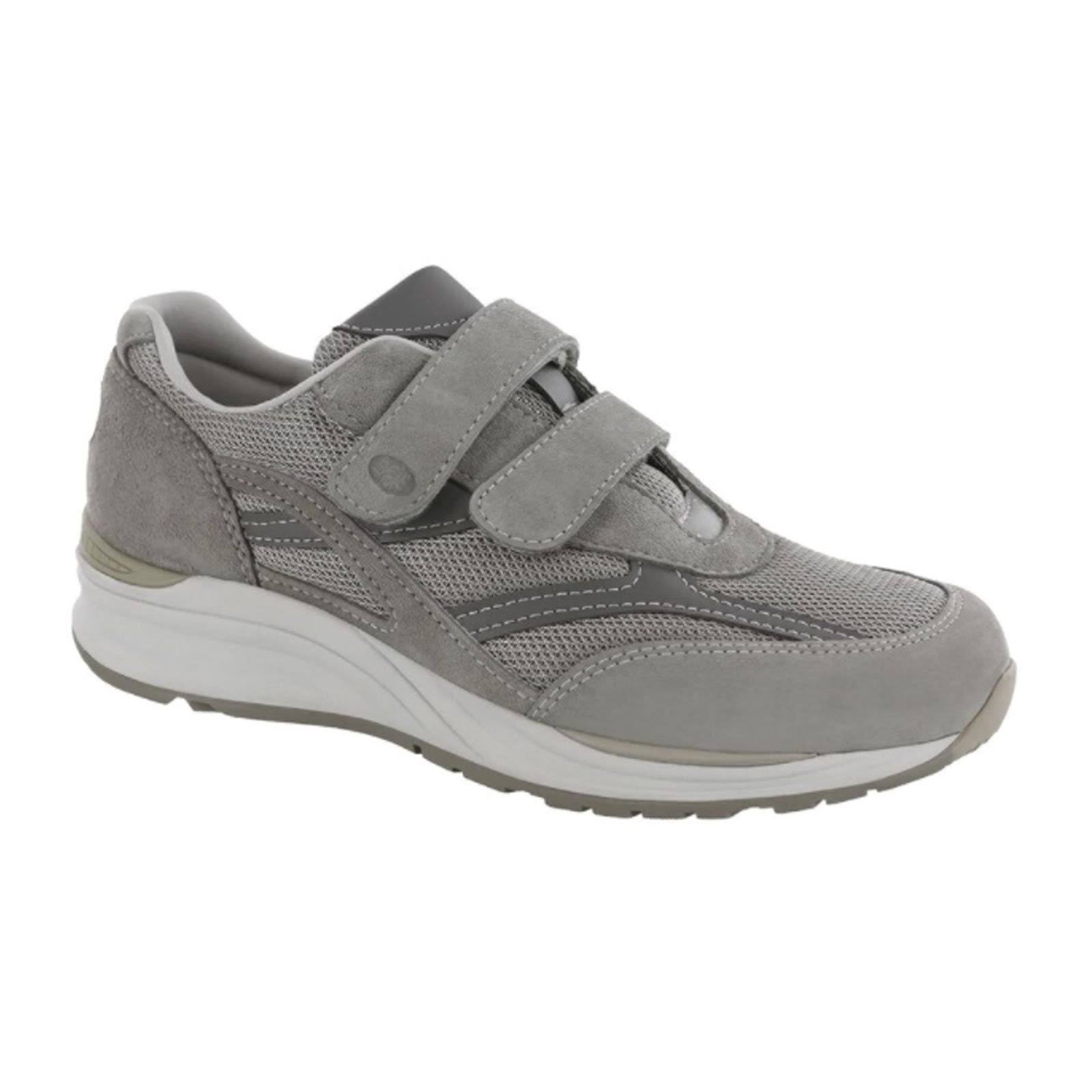 Gray Mesh Men's Shoes G55614
